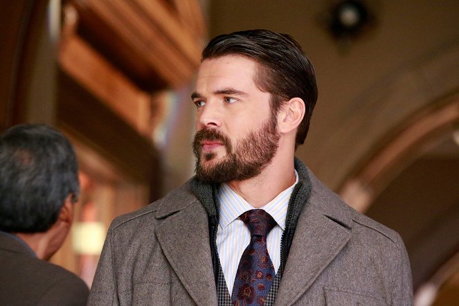 How to Get Away with Murder - Season 2 - Parricide - Film - Charlie Weber