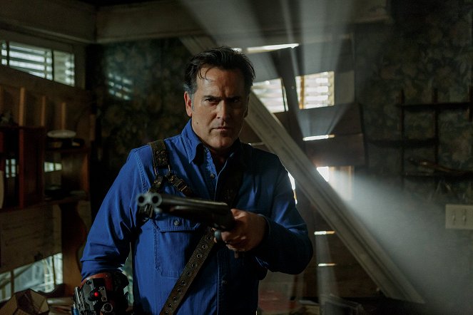 Ash vs. Evil Dead - Trapped Inside - Photos - Bruce Campbell
