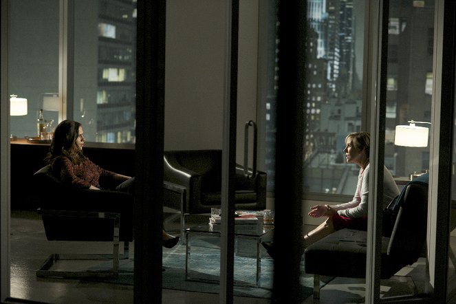 Conviction - Aus gutem Hause - Filmfotos - Hayley Atwell, Bess Armstrong
