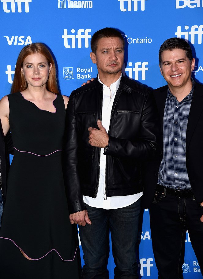 Příchozí - Z akcí - Amy Adams, Jeremy Renner, Dan Levine