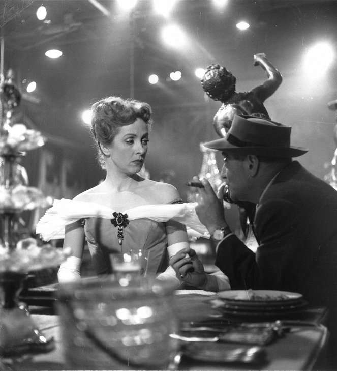 The Earrings of Madame de… - Making of - Danielle Darrieux