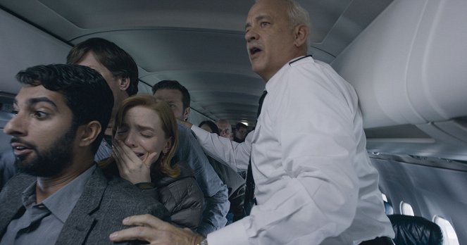 Sully: Miracle on the Hudson - Photos - Tom Hanks