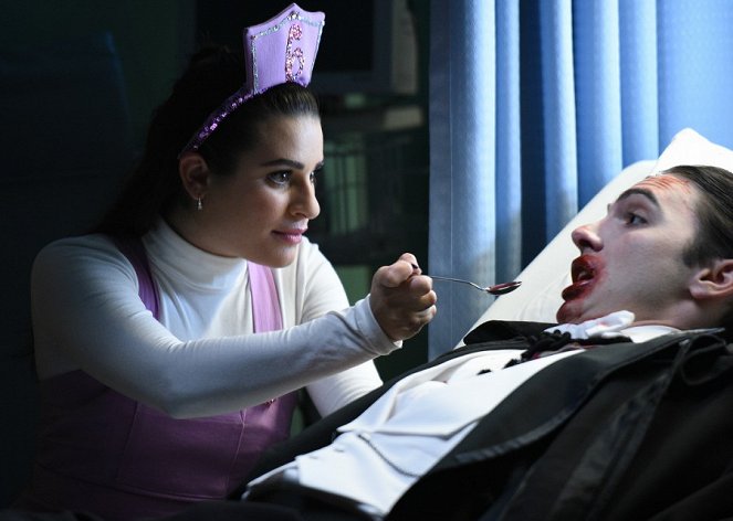 Scream Queens - Season 2 - Blood Drive - Photos - Lea Michele, August Emerson