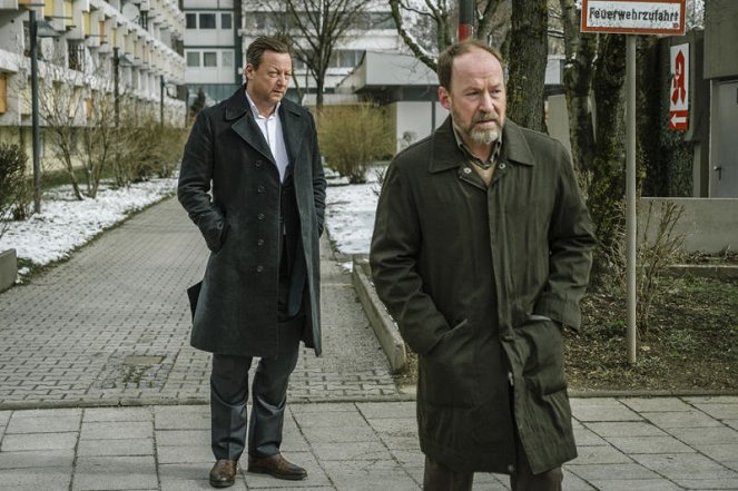 Polizeiruf 110 - Season 45 - Sumpfgebiete - Photos - Matthias Brandt, Ulrich Noethen