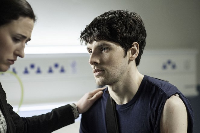 The Fall – Tod in Belfast - Season 3 - Silence and Suffering - Filmfotos - Colin Morgan