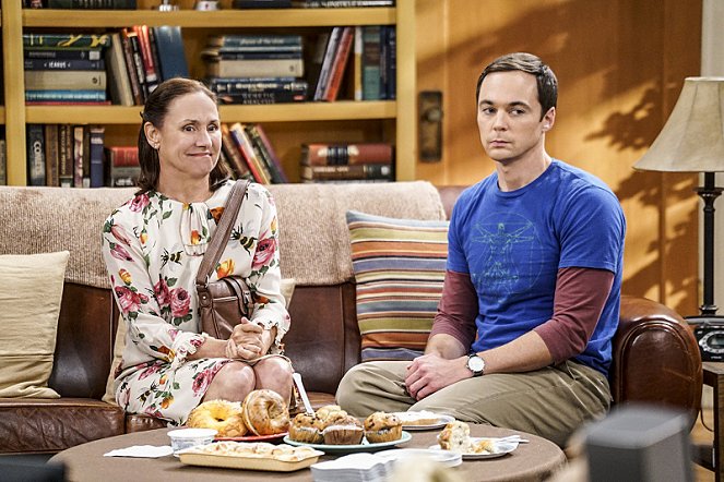 The Big Bang Theory - Season 10 - The Conjugal Conjecture - Photos - Laurie Metcalf, Jim Parsons