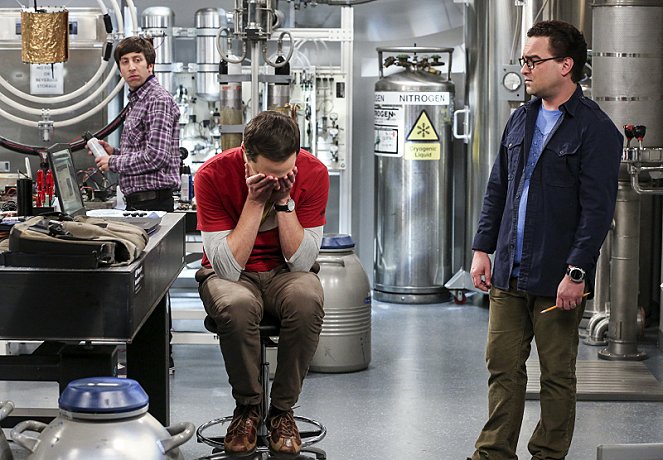 The Big Bang Theory - The Dependence Transcendence - Photos - Simon Helberg, Jim Parsons, Johnny Galecki