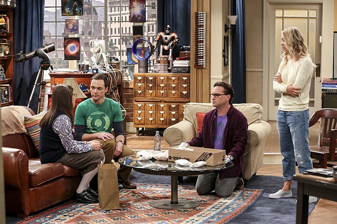The Big Bang Theory - The Cohabitation Experimentation - Van film - Jim Parsons, Johnny Galecki, Kaley Cuoco
