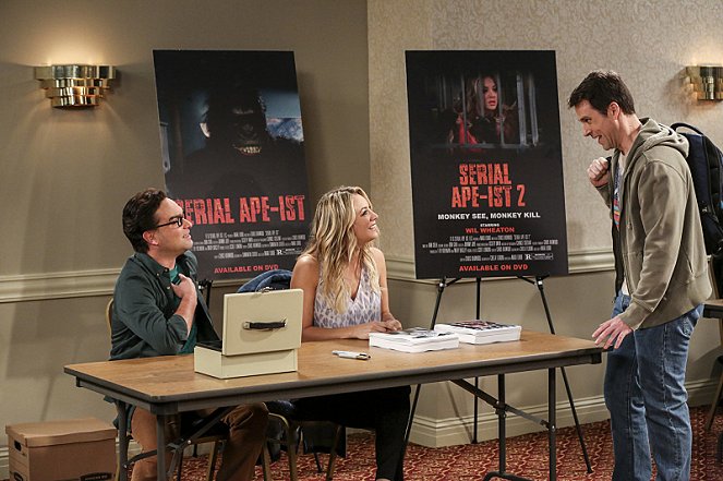 The Big Bang Theory - The Fetal Kick Catalyst - Photos - Johnny Galecki, Kaley Cuoco