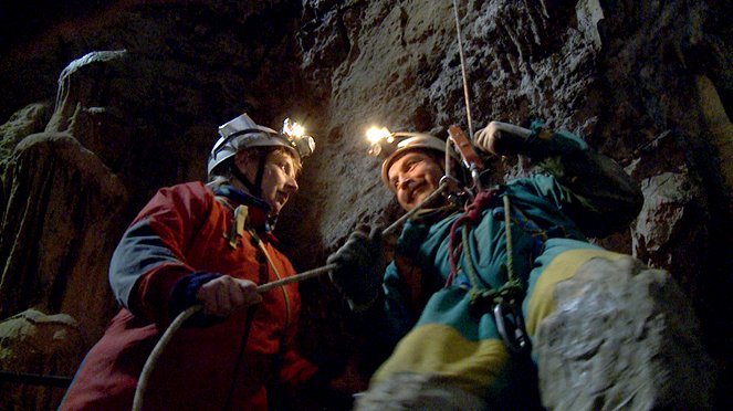 Universum: Menschen im Karst - Leben zwischen Himmel und Hölle - Z filmu