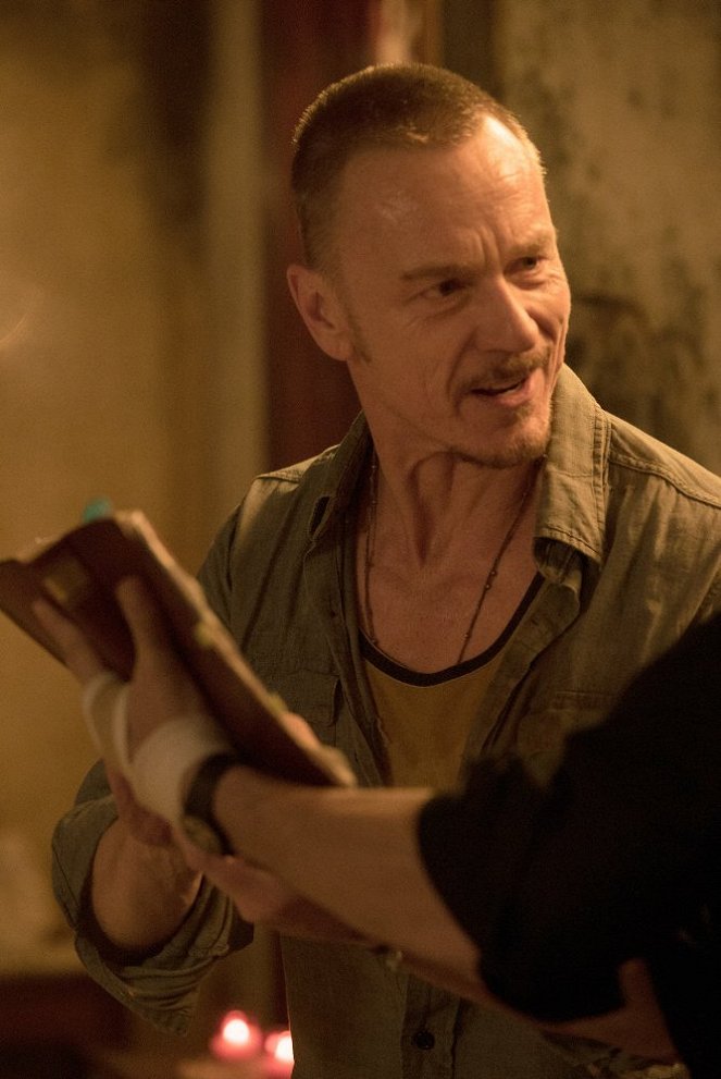 The Exorcist - Chapter Eight: The Griefbearers - Photos - Ben Daniels