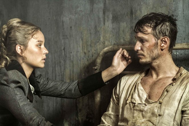 Jack the Ripper – Eine Frau jagt einen Mörder - Filmfotók - Sonja Gerhardt, Vladimir Burlakov