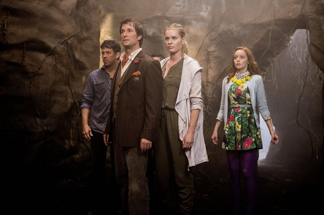The Librarians - And the Rise of Chaos - Photos - Christian Kane, Noah Wyle, Rebecca Romijn, Lindy Booth