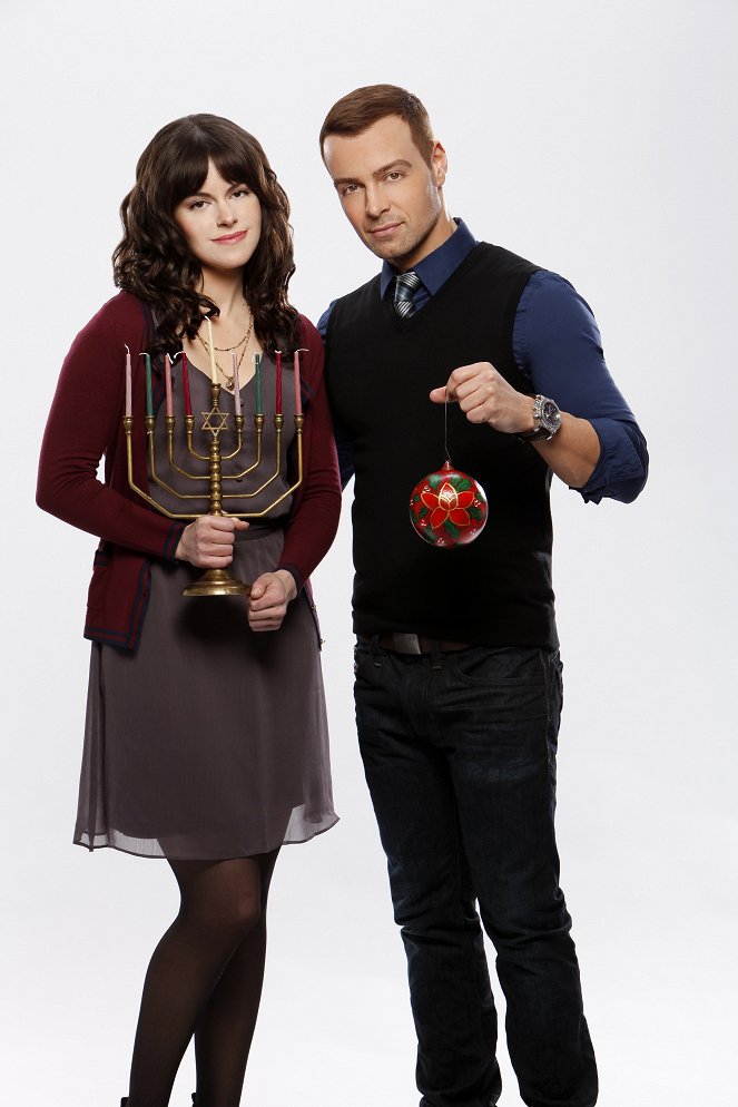 Hitched for the Holidays - Promokuvat - Emily Hampshire, Joey Lawrence