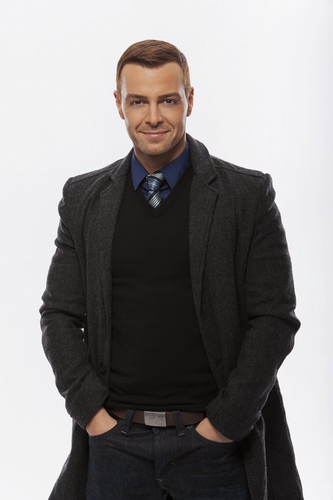 Hitched for the Holidays - Promokuvat - Joey Lawrence