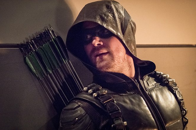 The Flash - Invasion! - Photos - Stephen Amell