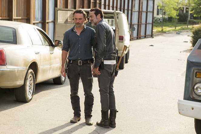 The Walking Dead - Season 7 - Service - Van film - Andrew Lincoln, Jeffrey Dean Morgan