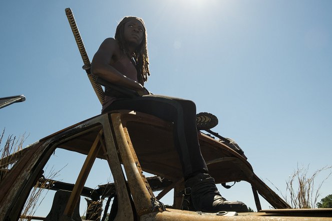 The Walking Dead - Season 7 - Service - Photos - Danai Gurira