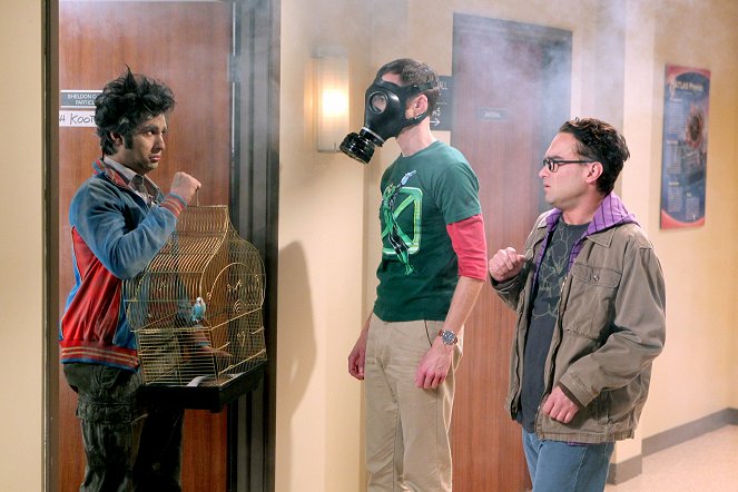 The Big Bang Theory - The Hot Troll Deviation - Van film - Kunal Nayyar, Jim Parsons, Johnny Galecki