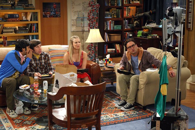 The Big Bang Theory - The Cruciferous Vegetable Amplification - Van film - Kunal Nayyar, Simon Helberg, Kaley Cuoco, Johnny Galecki