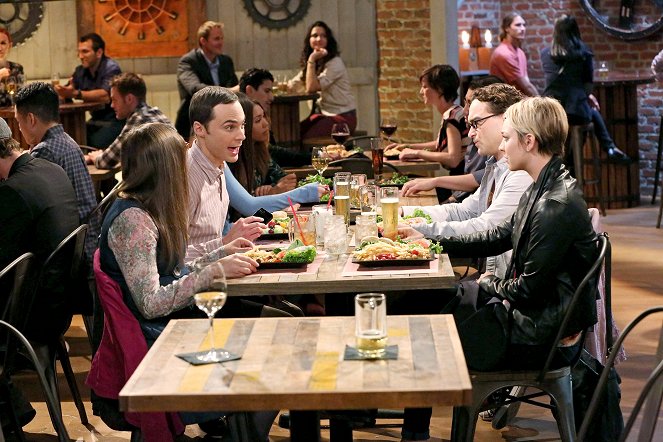 The Big Bang Theory - Season 8 - Werfen wie ein Mädchen - Filmfotos - Jim Parsons, Johnny Galecki, Kaley Cuoco