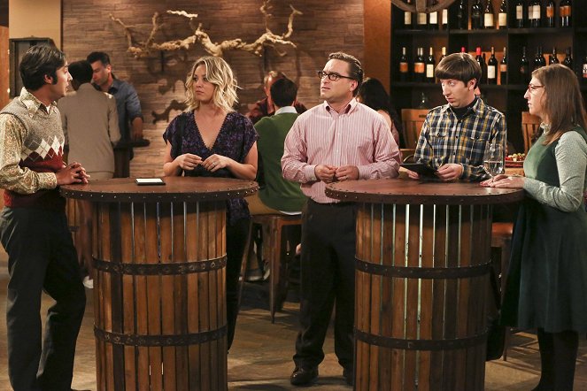 The Big Bang Theory - The Fermentation Bifurcation - Photos - Kunal Nayyar, Kaley Cuoco, Johnny Galecki, Simon Helberg, Mayim Bialik
