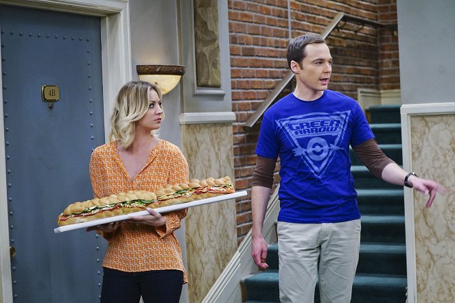 The Big Bang Theory - The Viewing Party Combustion - Photos - Kaley Cuoco, Jim Parsons