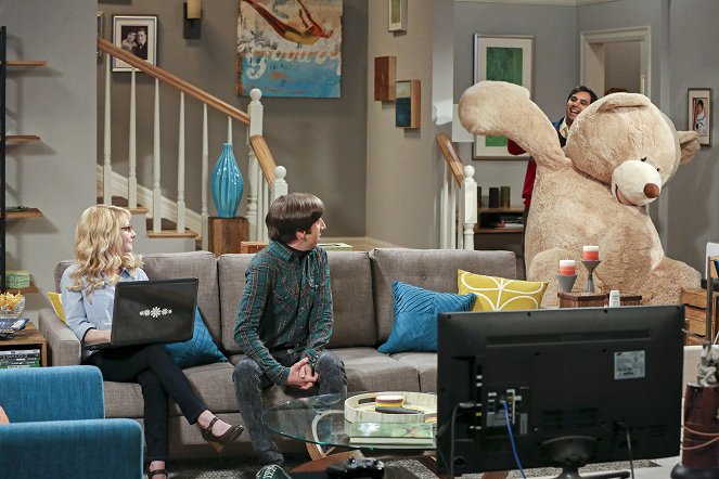 The Big Bang Theory - The Big Bear Precipitation - Photos - Melissa Rauch, Simon Helberg, Kunal Nayyar