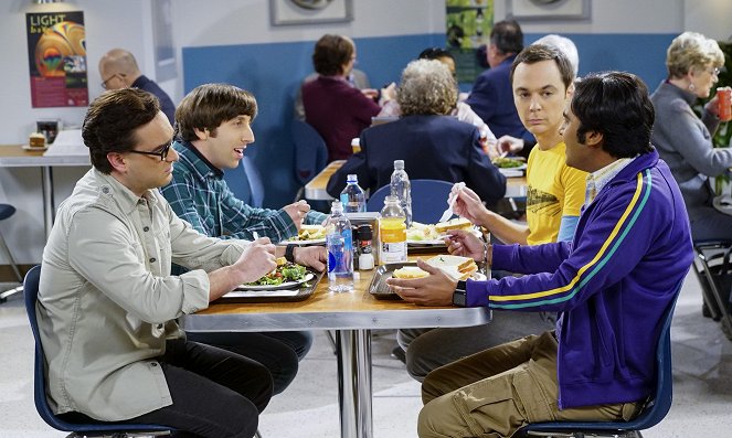 The Big Bang Theory - Season 9 - Tränen am Valentinstag - Filmfotos - Johnny Galecki, Simon Helberg, Jim Parsons, Kunal Nayyar