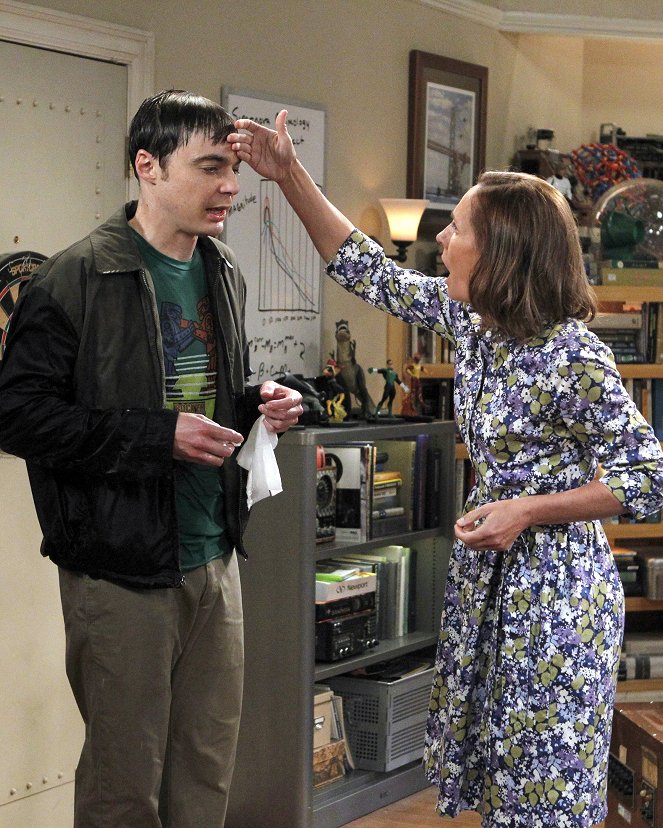 The Big Bang Theory - Season 5 - The Rhinitis Revelation - Do filme - Jim Parsons, Laurie Metcalf