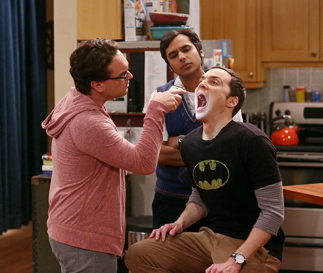 The Big Bang Theory - Season 8 - Dunkle Materie - Filmfotos - Johnny Galecki, Kunal Nayyar, Jim Parsons