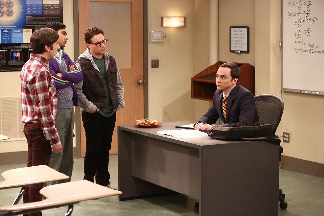 The Big Bang Theory - La solución del profesor adjunto - De la película - Simon Helberg, Kunal Nayyar, Johnny Galecki, Jim Parsons
