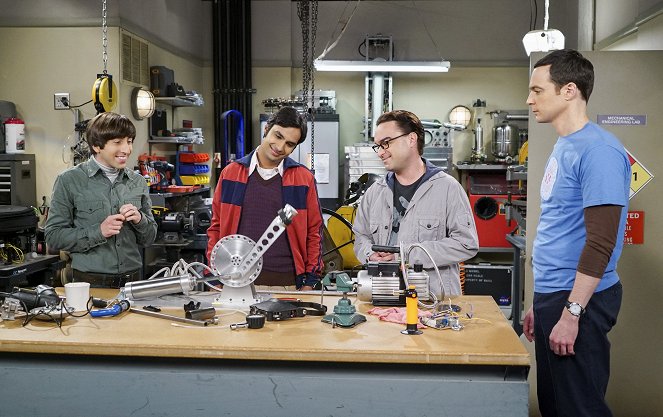 The Big Bang Theory - Duell in drei Jahren - Filmfotos - Simon Helberg, Kunal Nayyar, Johnny Galecki, Jim Parsons