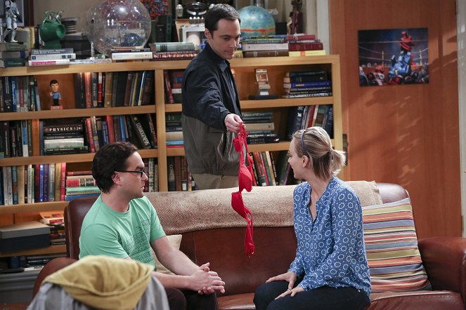The Big Bang Theory - The Separation Oscillation - Van film - Johnny Galecki, Jim Parsons, Kaley Cuoco