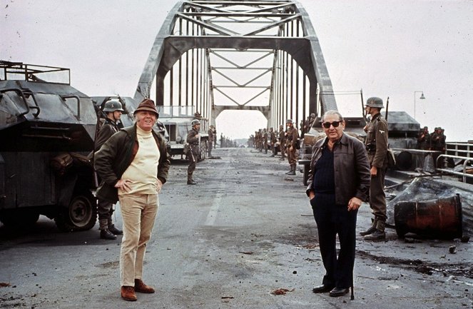 Die Brücke von Arnheim - Dreharbeiten - Richard Attenborough, Joseph E. Levine