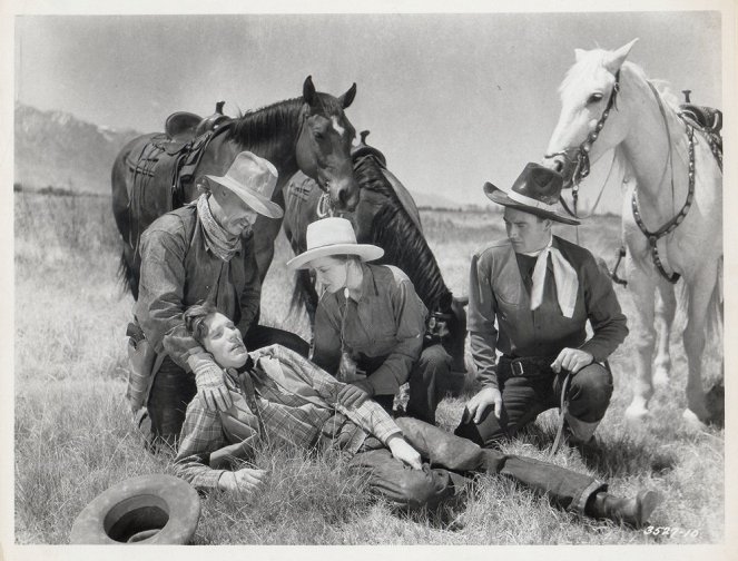 Westward Ho - Filmfotók - Glenn Strange, Sheila Bromley, John Wayne