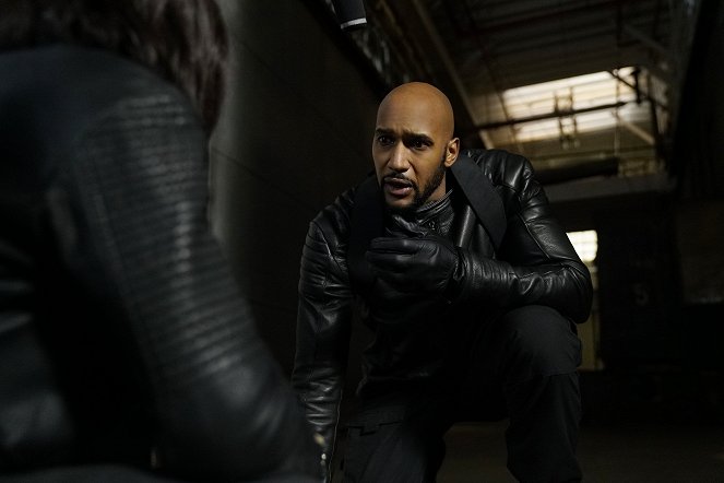 Agents of S.H.I.E.L.D. - Season 4 - Deals with Our Devils - Photos - Henry Simmons