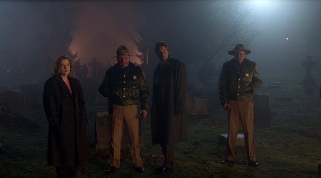 The X-Files - Salaiset kansiot - Miracle Man - Kuvat elokuvasta - Gillian Anderson, R.D. Call, David Duchovny