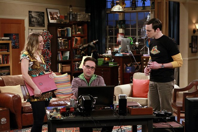 The Big Bang Theory - The Speckerman Recurrence - Photos - Kaley Cuoco, Johnny Galecki, Jim Parsons