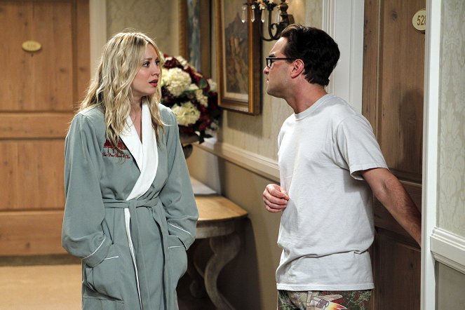 The Big Bang Theory - Die neutrale Zone - Filmfotos - Kaley Cuoco, Johnny Galecki