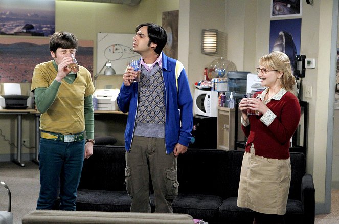 The Big Bang Theory - The Boyfriend Complexity - Photos - Simon Helberg, Kunal Nayyar, Melissa Rauch