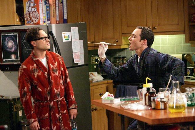 The Big Bang Theory - Alles fließt - Filmfotos - Johnny Galecki, Jim Parsons
