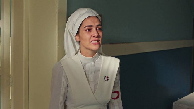 Vatanım Sensin - Kuvat elokuvasta - Bergüzar Korel