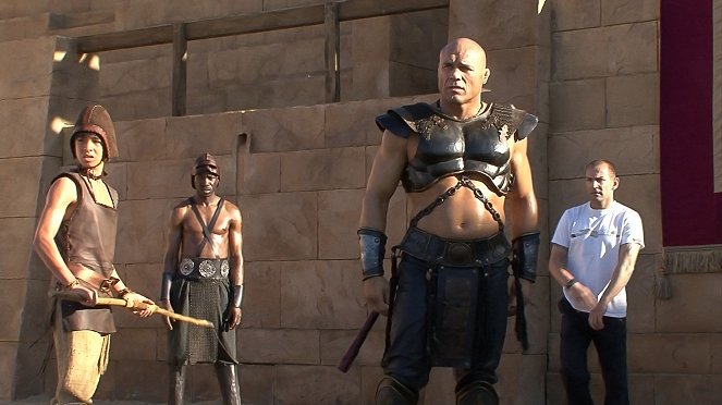 The Scorpion King 2: Rise of a Warrior - Van film - Randy Couture