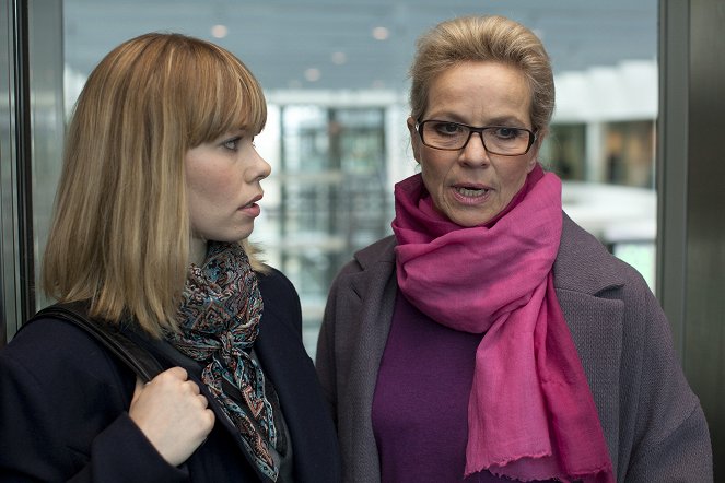 Borgen - Op til kamp - De la película - Birgitte Hjort Sørensen, Benedikte Hansen