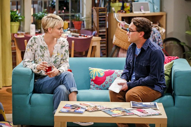 The Big Bang Theory - Festgehalt statt Taschengeld - Filmfotos - Kaley Cuoco, Johnny Galecki