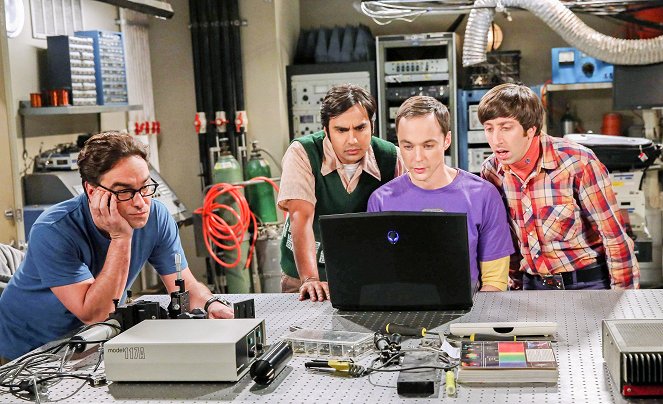 The Big Bang Theory - The Focus Attenuation - Van film - Johnny Galecki, Kunal Nayyar, Jim Parsons, Simon Helberg