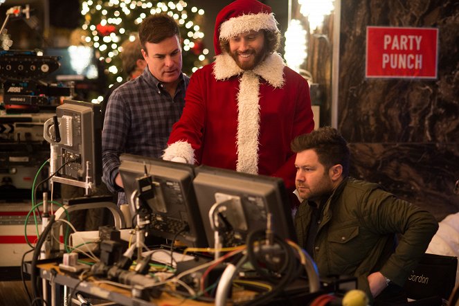 Office Christmas Party - Dreharbeiten - Will Speck, T.J. Miller, Josh Gordon