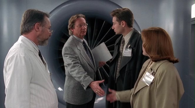 The X-Files - Roland - Film - Garry Davey, James Sloyan, David Duchovny