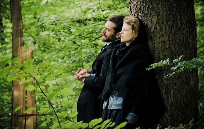 Marie Curie et la lumière bleue - Film - Arieh Worthalter, Karolina Gruszka